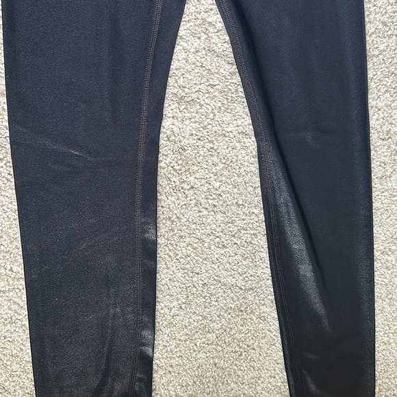 Carbon 38 Leggings - Picture 2 of 4